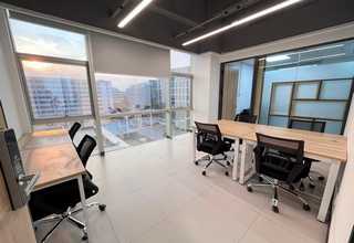 静安区会议室夹胶玻璃隔断设计